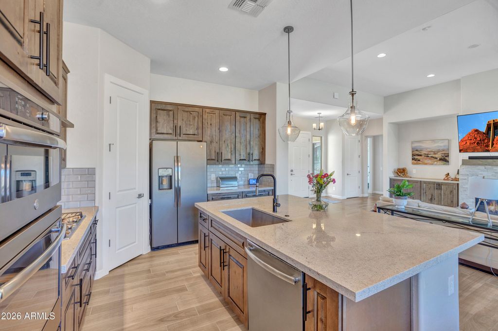 Image 13 of property listing at 180 CREEK ROCK Road, Sedona, AZ 86351