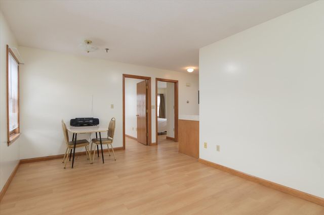 156 Main Street, Ludlow, VT 05149