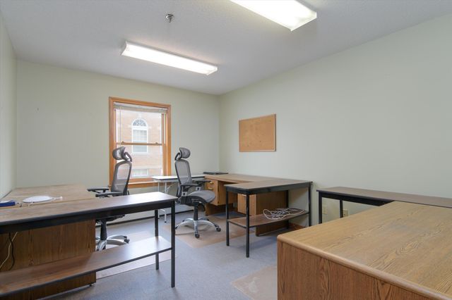 156 Main Street, Ludlow, VT 05149