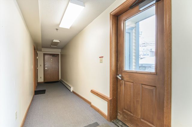 156 Main Street, Ludlow, VT 05149