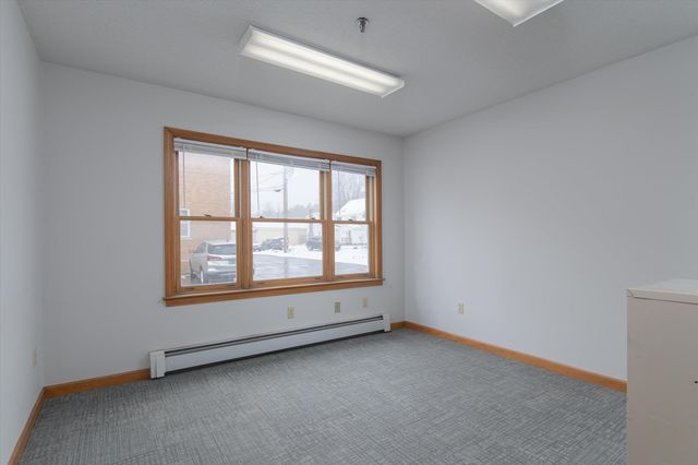 156 Main Street, Ludlow, VT 05149