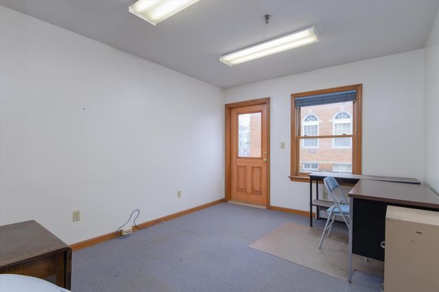 156 Main Street, Ludlow, VT 05149