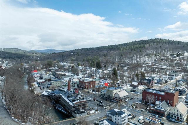 156 Main Street, Ludlow, VT 05149