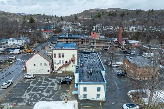 156 Main Street, Ludlow, VT 05149