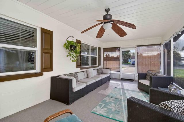 4704 PARK ACRES DRIVE, Bradenton, FL 34207