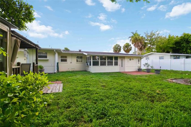 4704 PARK ACRES DRIVE, Bradenton, FL 34207