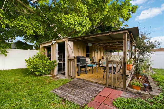 4704 PARK ACRES DRIVE, Bradenton, FL 34207