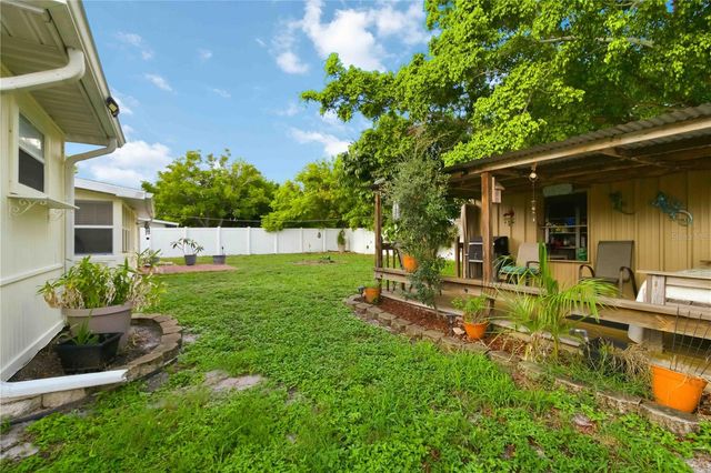 4704 PARK ACRES DRIVE, Bradenton, FL 34207