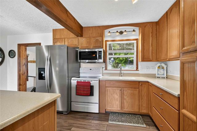 4704 PARK ACRES DRIVE, Bradenton, FL 34207