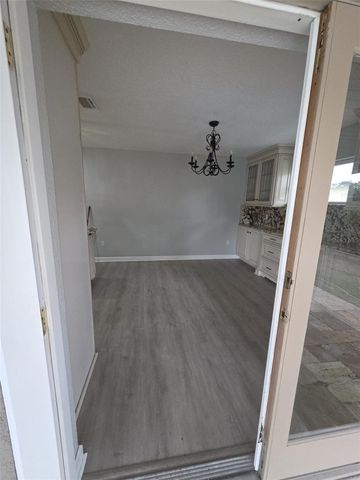 520 APPLEWOOD AVENUE, Altamonte Springs, FL 32714