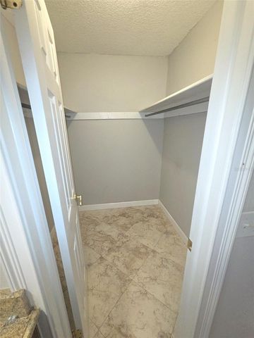 520 APPLEWOOD AVENUE, Altamonte Springs, FL 32714