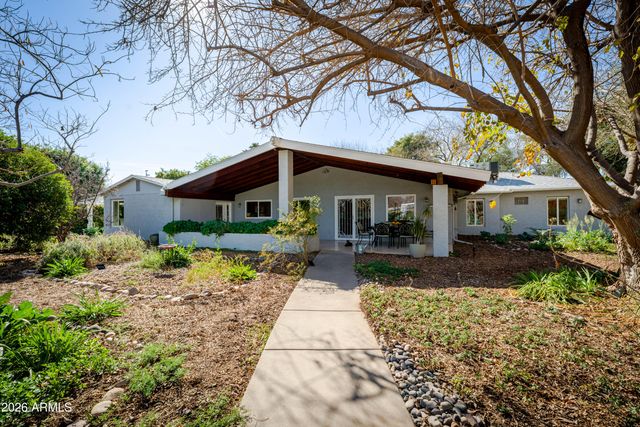 6055 N 2nd Street, Phoenix, AZ 85012