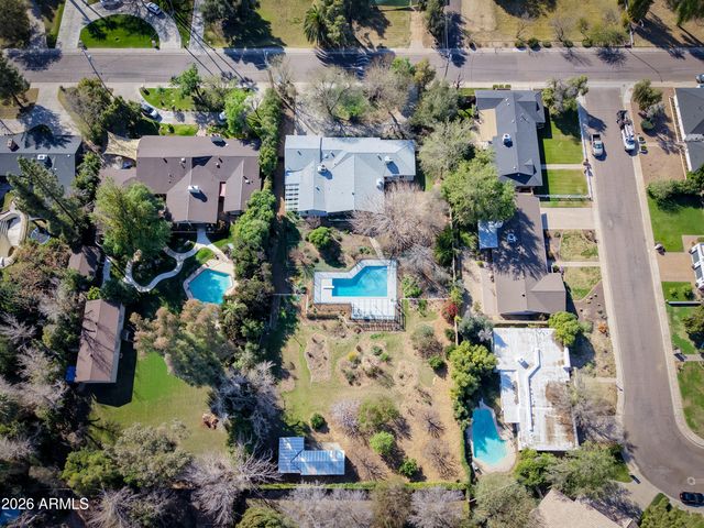 6055 N 2nd Street, Phoenix, AZ 85012