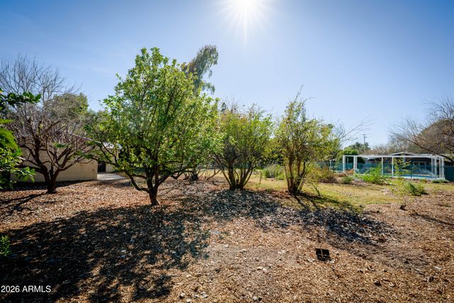 6055 N 2nd Street, Phoenix, AZ 85012