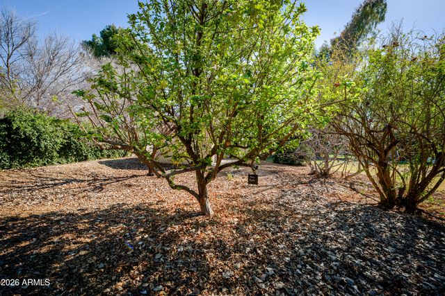 6055 N 2nd Street, Phoenix, AZ 85012