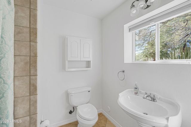 6055 N 2nd Street, Phoenix, AZ 85012