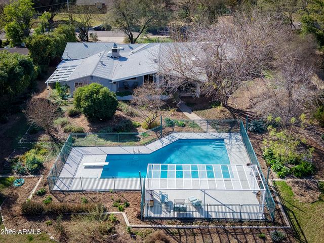 6055 N 2nd Street, Phoenix, AZ 85012