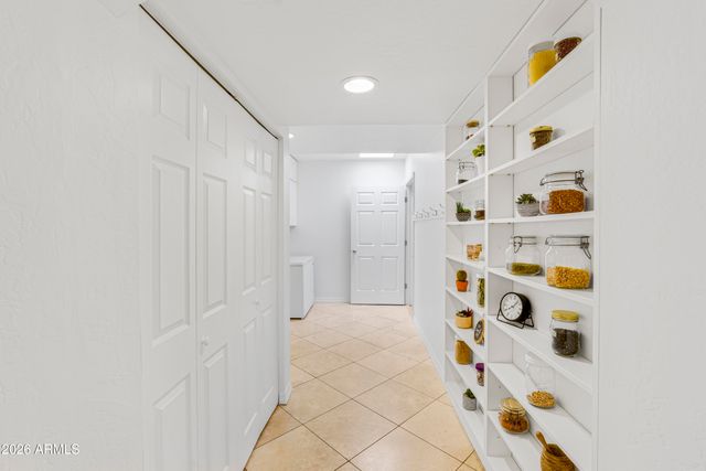 6055 N 2nd Street, Phoenix, AZ 85012