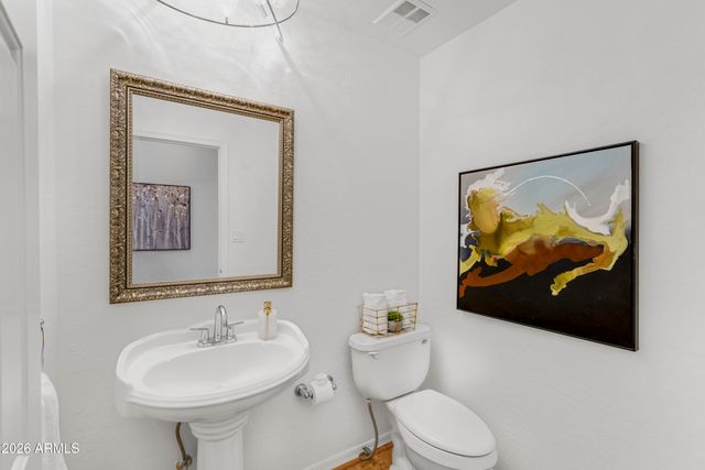 6055 N 2nd Street, Phoenix, AZ 85012