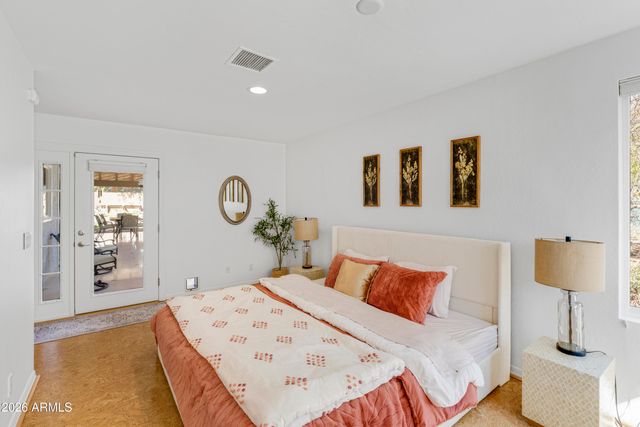 6055 N 2nd Street, Phoenix, AZ 85012