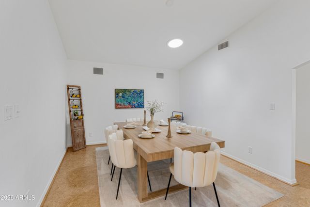 6055 N 2nd Street, Phoenix, AZ 85012