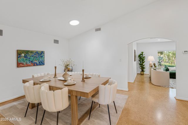 6055 N 2nd Street, Phoenix, AZ 85012