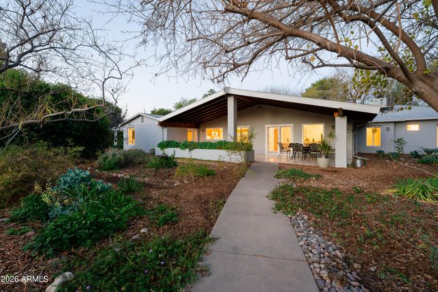 6055 N 2nd Street, Phoenix, AZ 85012