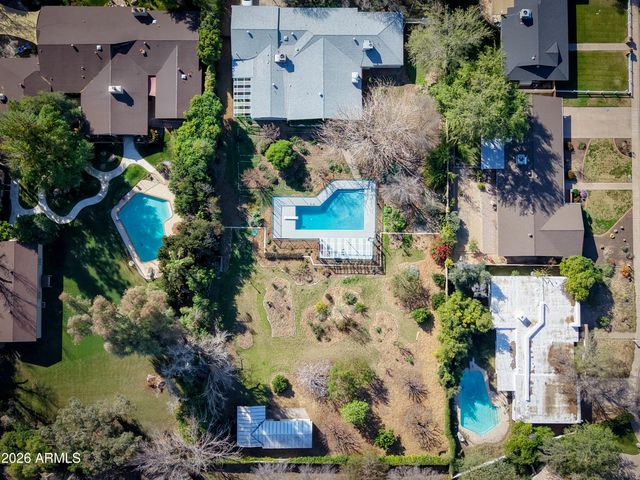 6055 N 2nd Street, Phoenix, AZ 85012