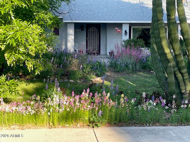 6055 N 2nd Street, Phoenix, AZ 85012