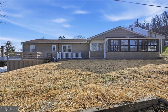 115 MAHANTONGO DR, Pottsville, PA 17901