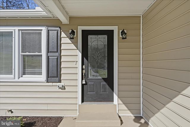 115 MAHANTONGO DR, Pottsville, PA 17901