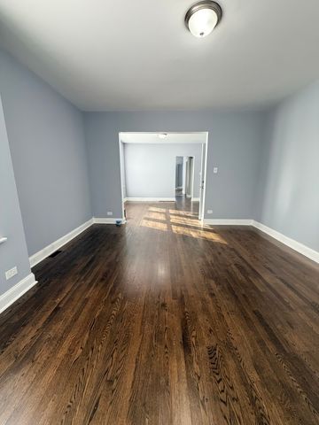 839 E 87th Place 1, Chicago, IL 60619