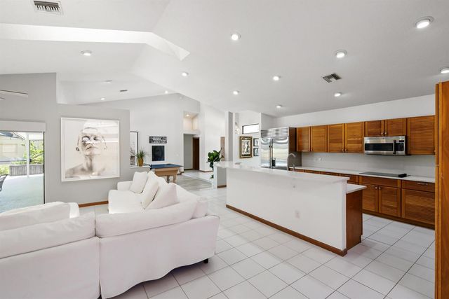4227 Fox Trace, Boynton Beach, FL 33436
