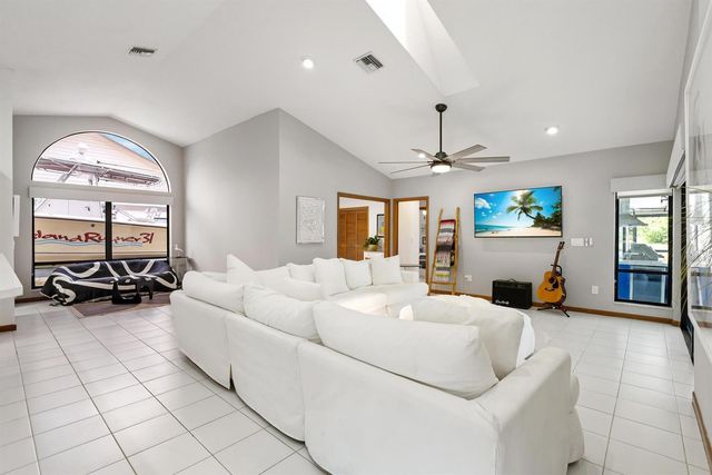 4227 Fox Trace, Boynton Beach, FL 33436