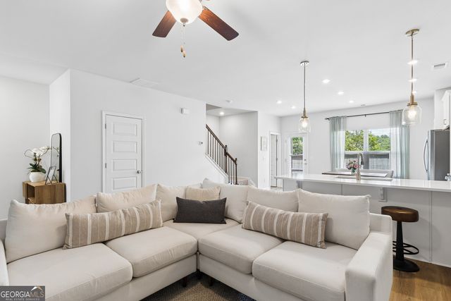 308 Crider Court, Woodstock, GA 30188