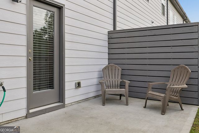308 Crider Court, Woodstock, GA 30188