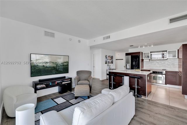 1900 N Bayshore Dr 2311, Miami, FL 33132