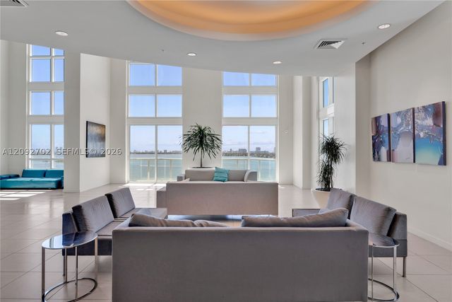 1900 N Bayshore Dr 2311, Miami, FL 33132