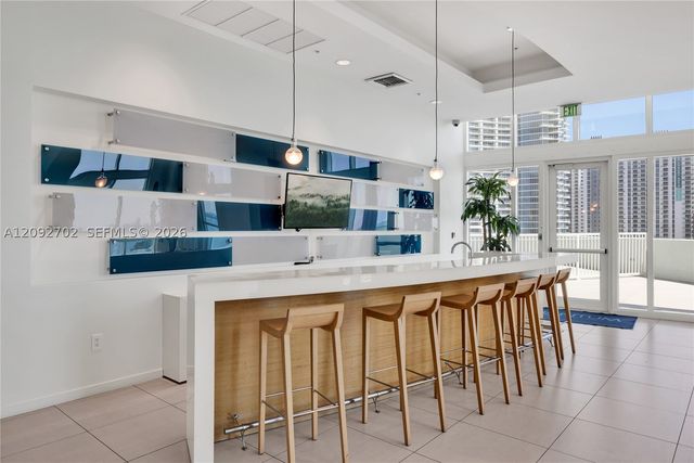 1900 N Bayshore Dr 2311, Miami, FL 33132