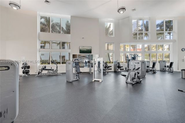 1900 N Bayshore Dr 2311, Miami, FL 33132