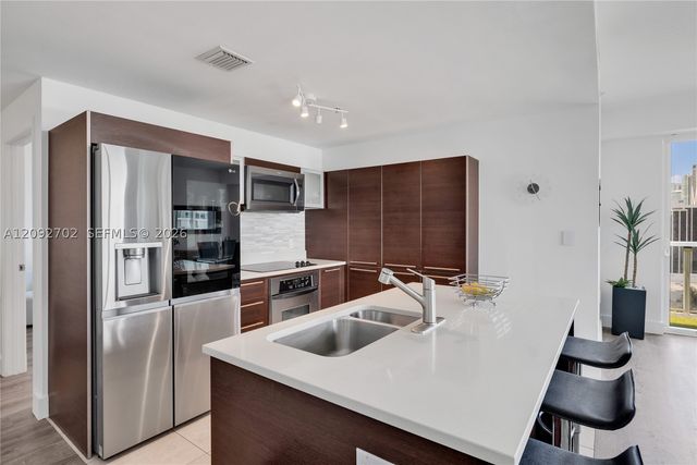 1900 N Bayshore Dr 2311, Miami, FL 33132