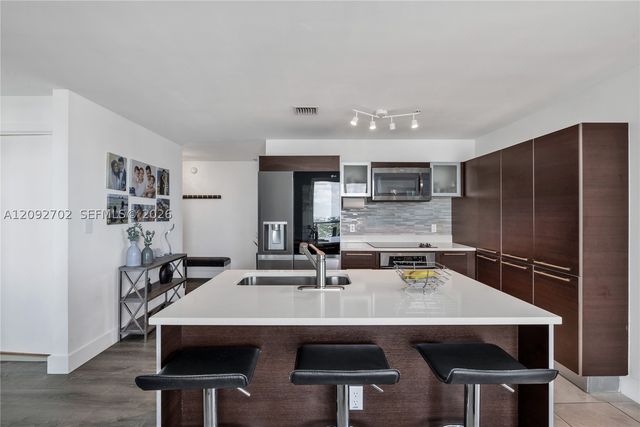 1900 N Bayshore Dr 2311, Miami, FL 33132