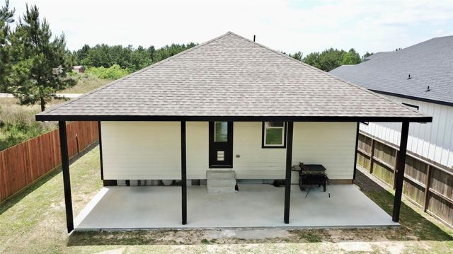 416 Road 5703, Cleveland, TX 77327