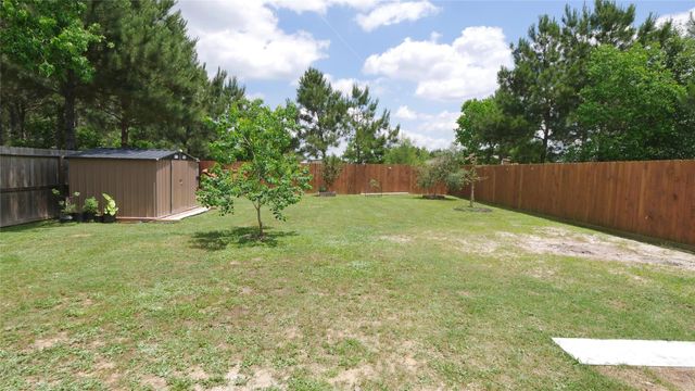 416 Road 5703, Cleveland, TX 77327