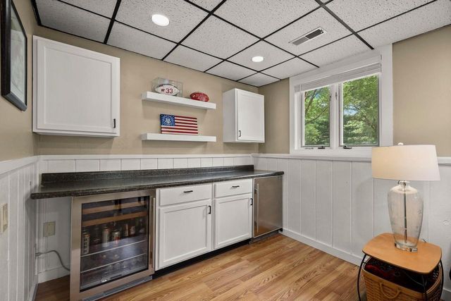 9 Krystana Way, Madison, WI 53711