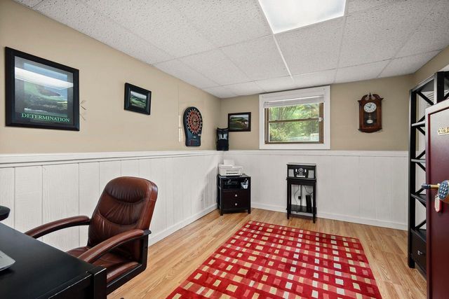 9 Krystana Way, Madison, WI 53711