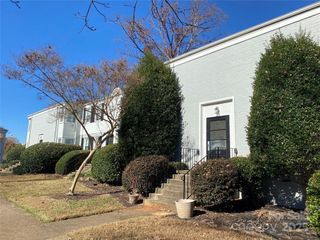524 Wakefield Drive A, Charlotte, NC 28209