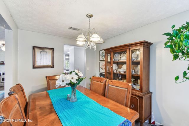 8691 MOSS HAVEN Road, Jacksonville, FL 32221