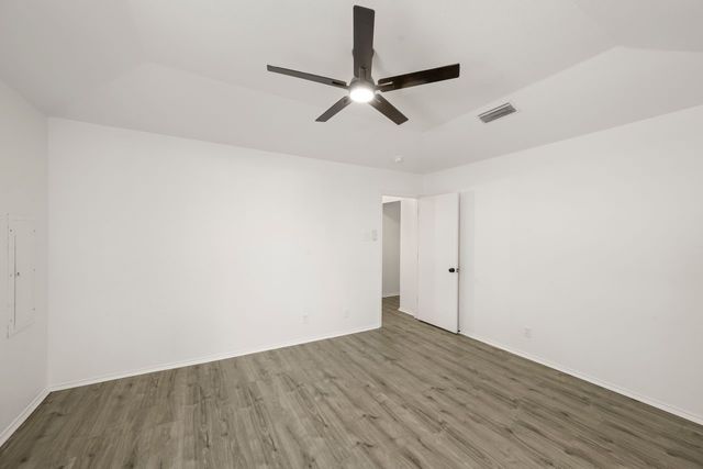 1233 Nicole Way, Fort Worth, TX 76028