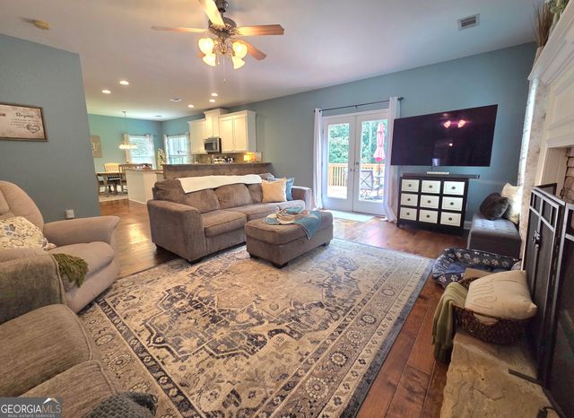 428 Oscar Court, Mcdonough, GA 30252
